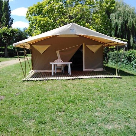 Tente Canadienne Marcilly-Sur-Vienne Bagian luar foto