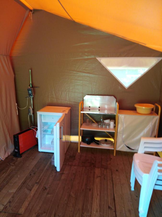 Tente Canadienne Marcilly-Sur-Vienne Bagian luar foto