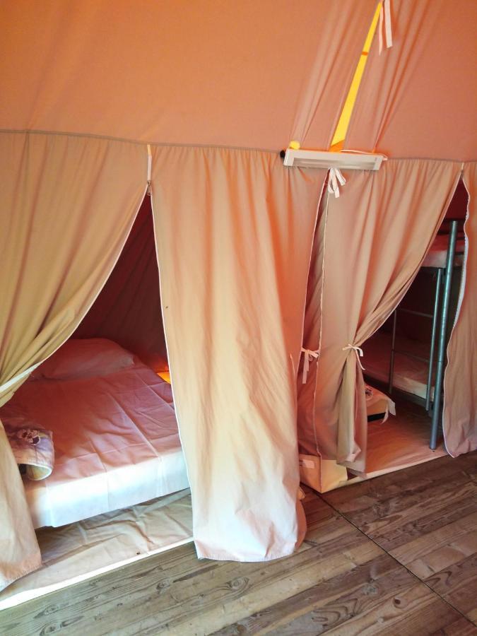 Tente Canadienne Marcilly-Sur-Vienne Bagian luar foto